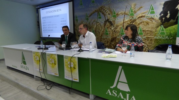 Jornada sobre la incorporación de la mujer a la actividad agraria