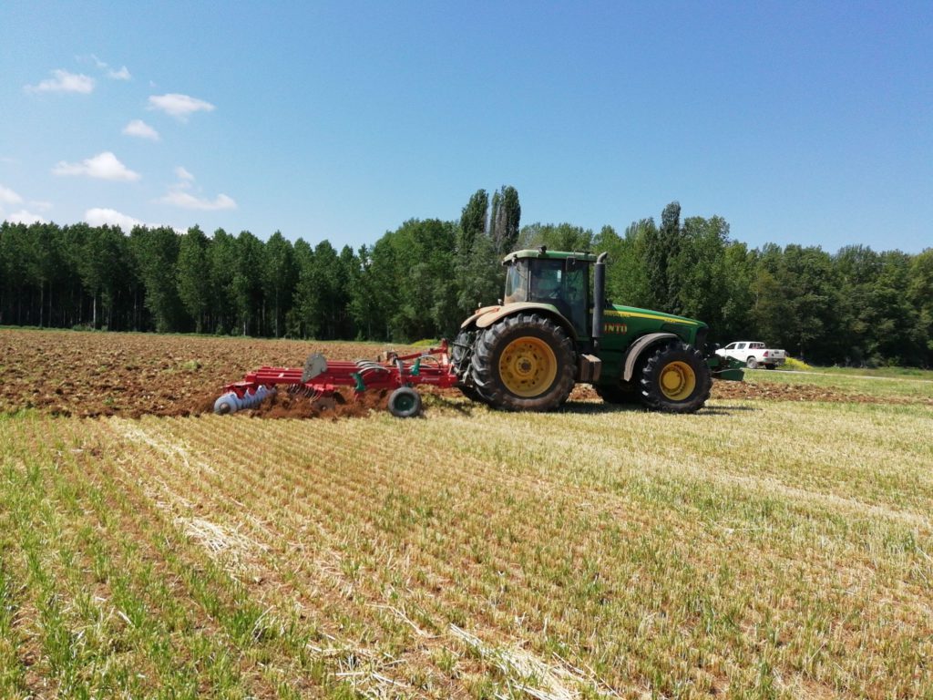 Maquinaria agricola. Foto Asaja Palencia