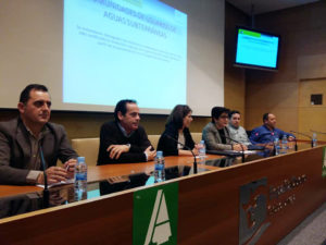 Representantes de ASAJA Salamanca y de la CHD. Foto: ASAJA Salamanca