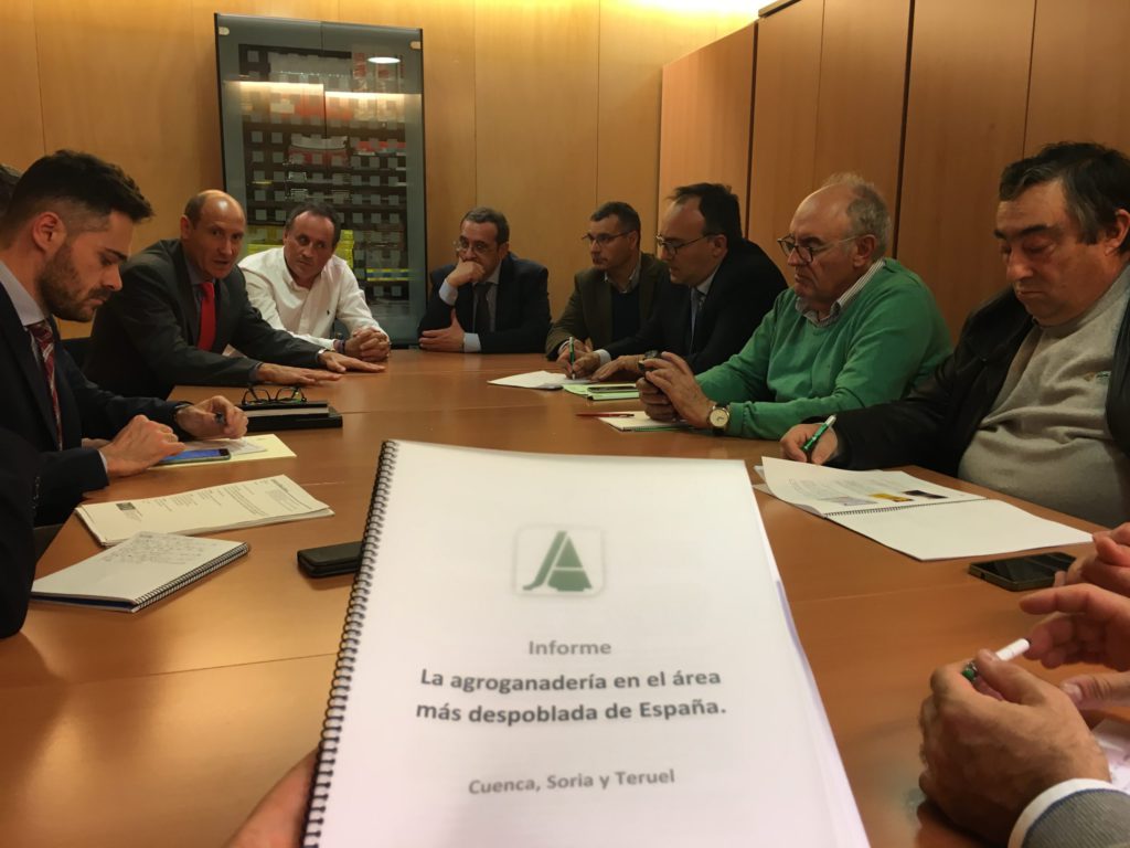Reunión con el PSOE para trasladar las propuestas de ASAJA Soria, Teruel y Cuenca