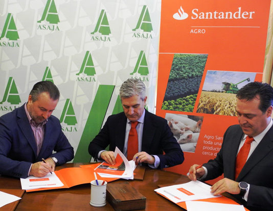 Convenio de colaboración financiera entre ASAJA de Castilla y León y el Banco Santander