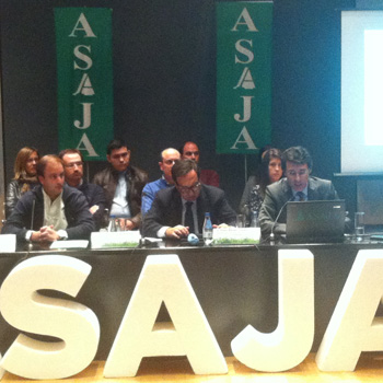 ASAJA pide al FEGA que sea sensible a las necesidades de los ganaderos y agricultores abulenses en el reparto de los fondos PAC