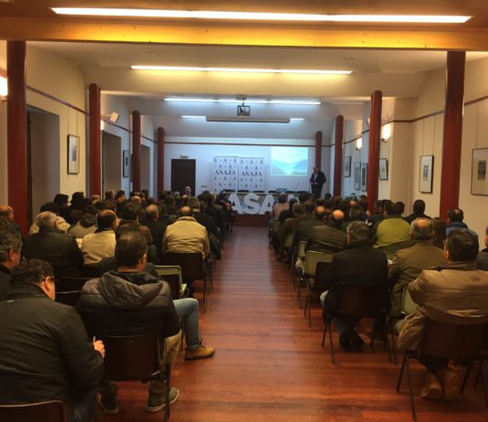 Éxito de participación en unas jornadas de ASAJA sobre el futuro de la remolacha