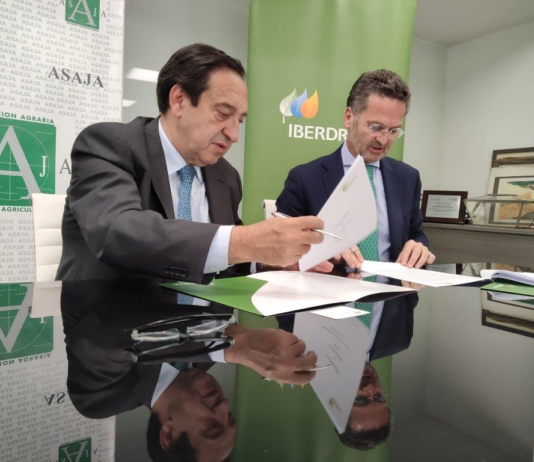 Acuerdo para ofrecer soluciones energéticas personalizadas a agricultores y ganaderos