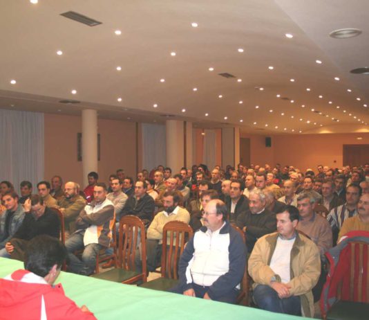 CUATRO REUNIONES COMARCALES, UNA MANIFESTACIÓN Y UNA JUNTA DIRECTIVA