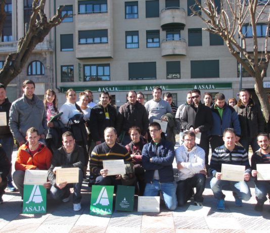 ASAJA ENTREGÓ EL DIPLOMA DE LOS CURSOS DE FORMACIÓN A OCHENTA Y SIETE JÓVENES