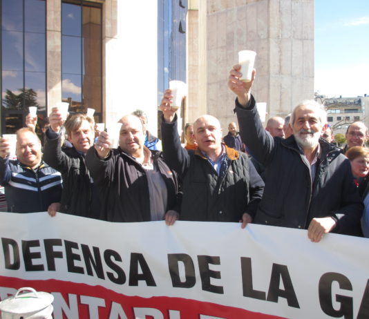 UNA SEMANA TIRANDO LA LECHE, Y SIN RESPUESTA