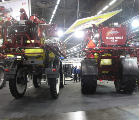 LOS AGRICULTORES LEONESES HICIERON EL PASADO AÑO INVERSIONES EN MAQUINARIA POR IMPORTE DE 31,2 MILLONES DE EUROS