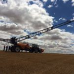 Se aprueba la prórroga del glifosato por cinco años Pulverizador arrastrado