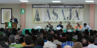 ASAJA EXIGE COMPROMISOS CONCRETOS AL GOBIERNO EN EL TRANSCURSO DE LA ASAMBLEA GENERAL Asamblea General Ordinaria 2007