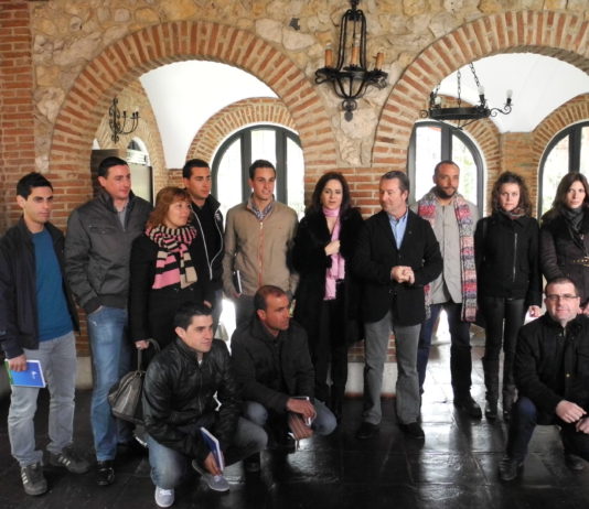 LOS JÓVENES QUE SE INCORPORAN AL CAMPO EXPUSIERON SUS PREOCUPACIONES A LA CONSEJERA DE AGRICULTURA