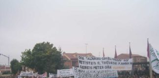 LAS PROTESTAS LLEGARON A FUENSALDAÑA