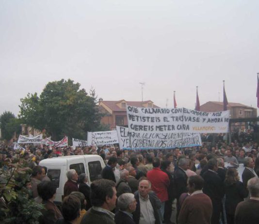 LAS PROTESTAS LLEGARON A FUENSALDAÑA