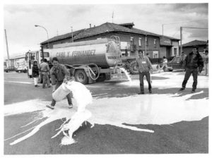 Movilización ganaderos 1990 - Puente Villarente