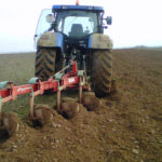 Hay que dejar muestra si se labran fincas de vezas Arando tierra