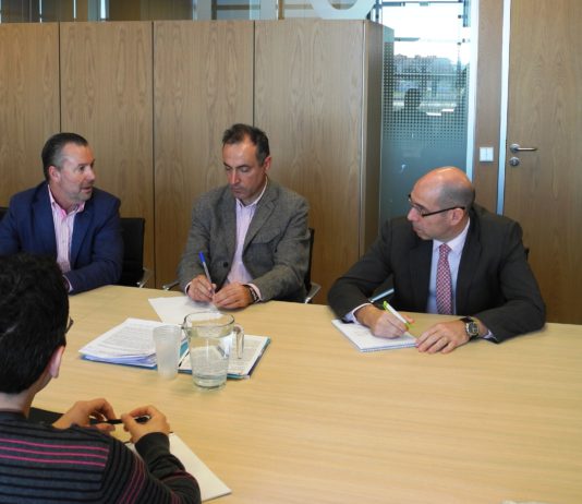 EL DIRECTOR GENERAL DE INDUSTRIA SE COMPROMETE A REVISAR CON EL SECTOR LAS ITV A LAS CABINAS DE LOS TRACTORES