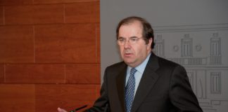 El diálogo social, excluyente, del presidente Herrera