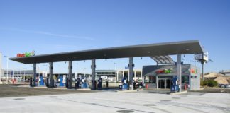 Cita en la gasolinera