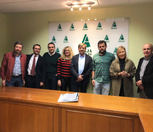 Asaja recibió en su sede a los candidatos del PP al Congreso y al Senado