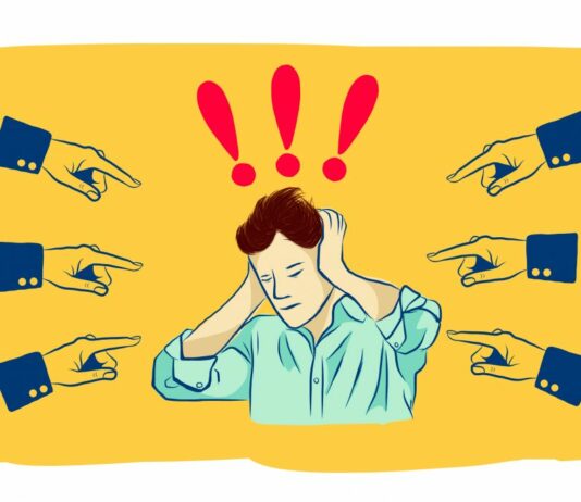 Expuestos a la crítica