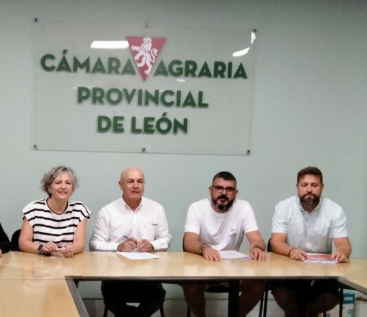 Firmado el convenio de actividades agropecuarias en el ámbito de la provincia de León
