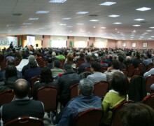 Multitudinaria asistencia al acto conmemorativo