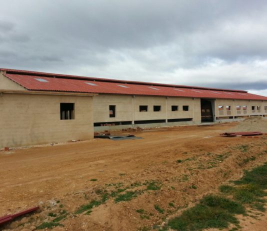 ASAJA lamenta la anulación del decreto de la Junta sobre actividades e instalaciones ganaderas