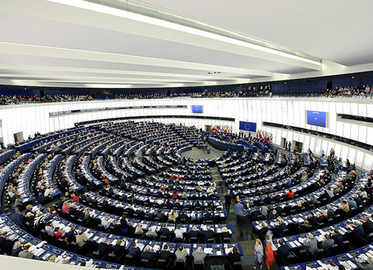 A Bruselas se le echa el tiempo y la crisis encima y decide prorrogar dos años la PAC actual