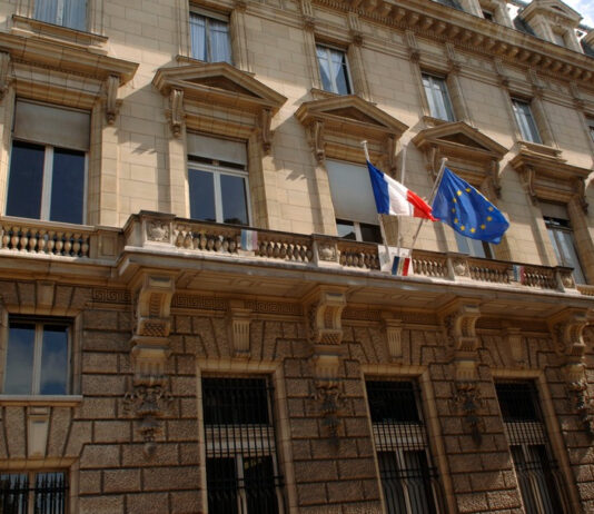 Francia una vez más por delante