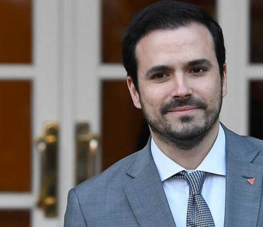 Garzón vuelve a la carga contra el sector ganadero