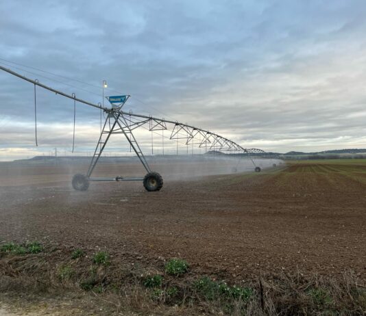 La Consejería comunica convenios para modernizar varias comunidades de regantes