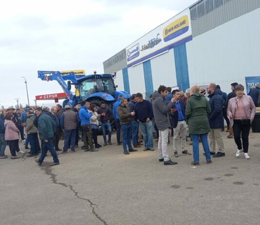 Inaugurado el nuevo concesionario New Holland