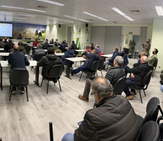 ASAJA-Palencia celebró una jornada sobre el cultivo del carbono