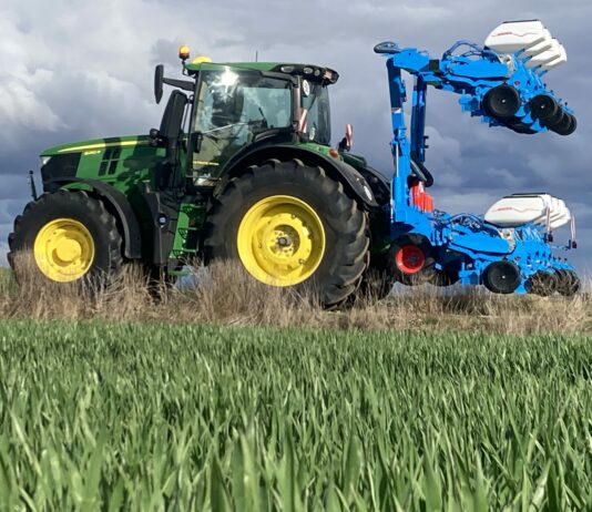 ASAJA, UPA y COAG bloquearán el próximo 23 de junio el CLH de Santovenia de Pisuerga (Valladolid) en protesta por los precios escandalosos del gasóleo agrícola