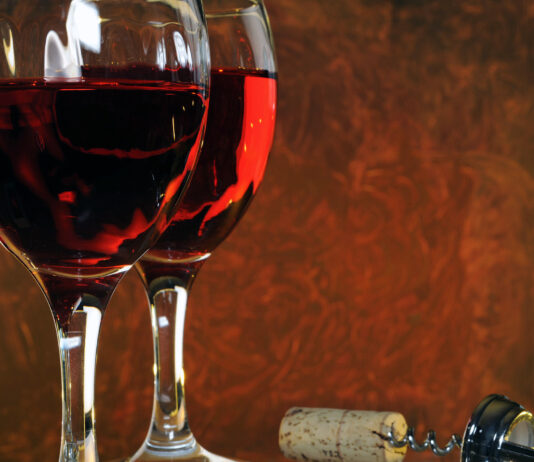 ASAJA-Palencia ofrecerá este otoño nuevos cursos de elaboración-cata de vinos y quesos ecológicos