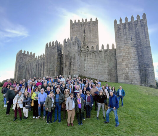 Un centenar de socios y familiares de ASAJA-Palencia disfrutan de una semana en Portugal y Galicia