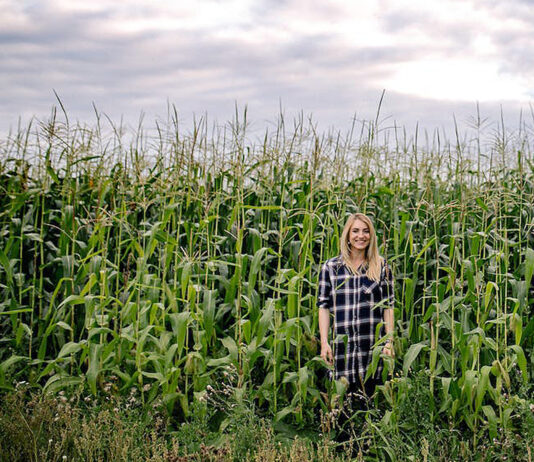 Subvención del primer año de la Seguridad Social para nuevo empleo femenino en el sector agroganadero