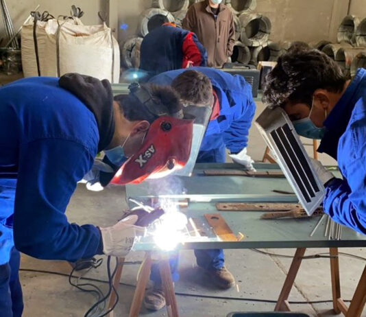 El Centro Viñalta imparte del 22 al 30 de septiembre un curso gratis de perfeccionamiento en soldadura