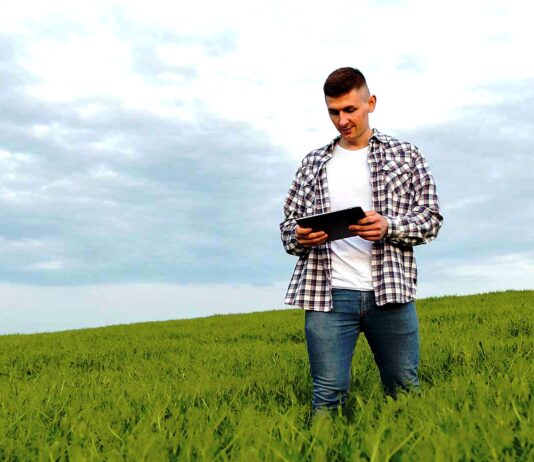 La Junta convoca las ayudas para modernizar explotaciones y rejuvenecer el sector agroganadero