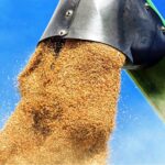 La Lonja de León vive otra sesión de tensa espera de las noticias del exterior que marquen tendencia