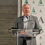 La industria láctea tensa y rompe la cuerda