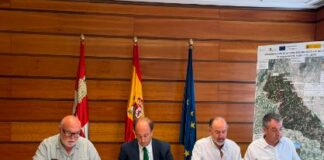 Junta y SEIASA firman la modernización de 6.000 hectáreas del Canal de Villadangos en León