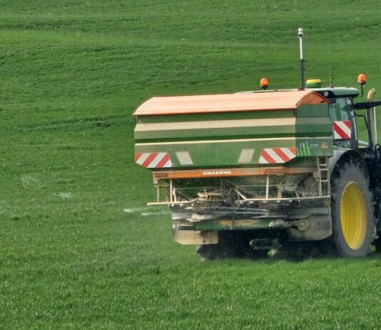 Palencia es la provincia de España más beneficiada por la ayuda del MAPA al fertilizante