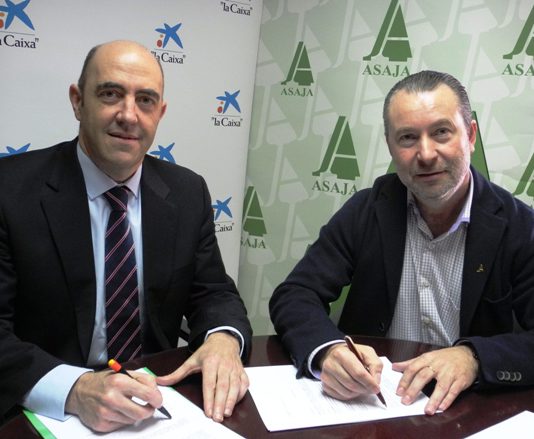 Convenio de colaboración financiera entre ASAJA de Castilla y León y La Caixa
