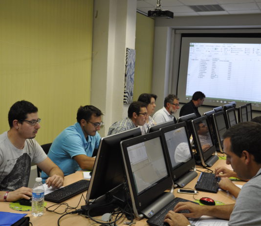 Pistoletazo de salida del curso de Informática e Internet aplicados al medio rural en ECI
