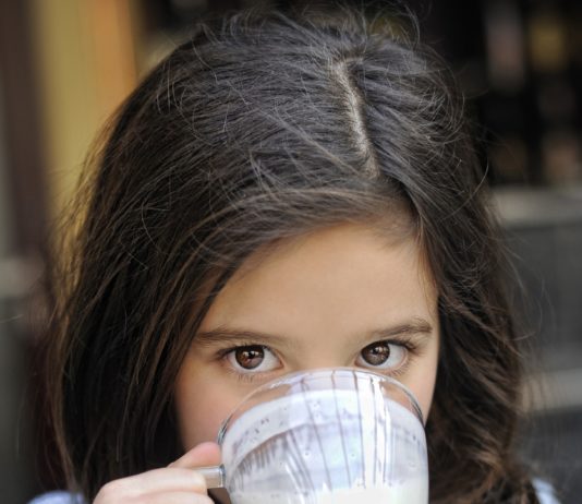 Establecido el procedimiento del consumo escolar de frutas, hortalizas y leche
