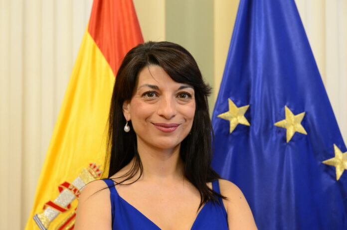 isabelbombal3_tcm30-563923