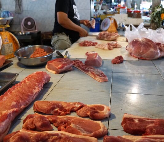 Productores, industria y distribución del sector agroalimentario piden la supresión de la venta a pérdidas