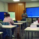 Viento en popa y a toda vela el curso de Incorporación a la Empresa Agraria en Salamanca Manuel Hernández, explicando la parte de fiscalidad en el curso de IEA.