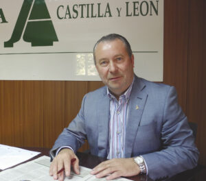 Donaciano Dujo Caminero, agricultor y presidente de ASAJA Castilla y León, en la sede regional.